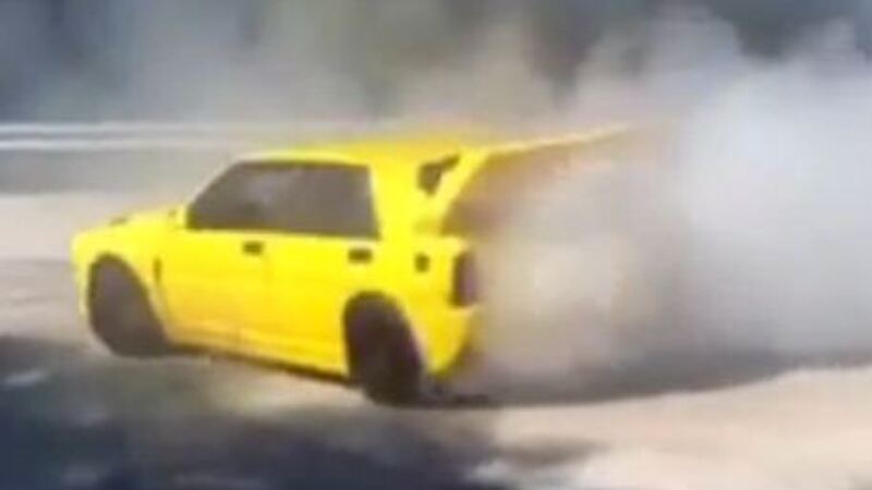 Loris Capirossi in drift con la sua Lancia Delta - Video