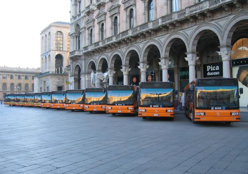 Milano: blocchi del traffico tra perplessit&agrave; e incoerenza