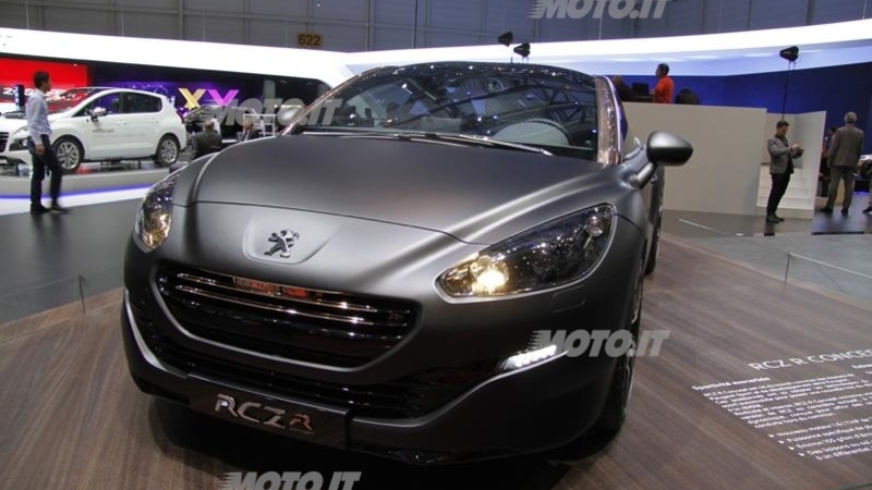 Peugeot RCZ R: a Goodwood la versione di serie