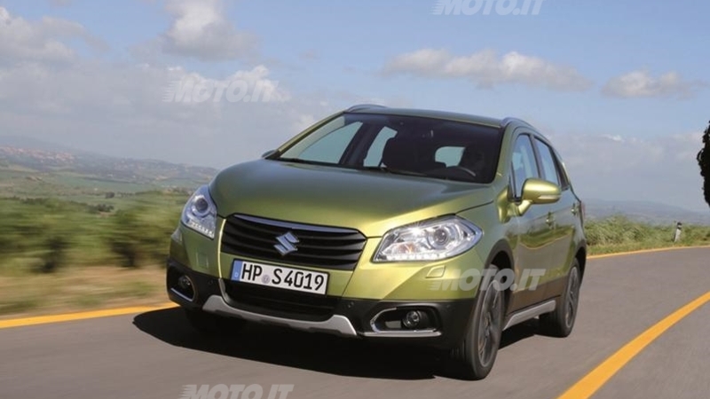 Suzuki S-Cross: porte aperte il 28 e 29 settembre 2013