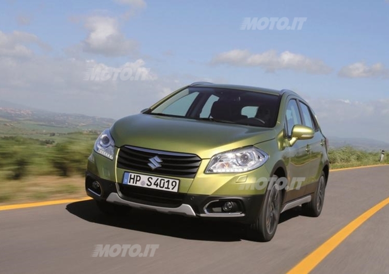 Suzuki S-Cross: porte aperte il 28 e 29 settembre 2013