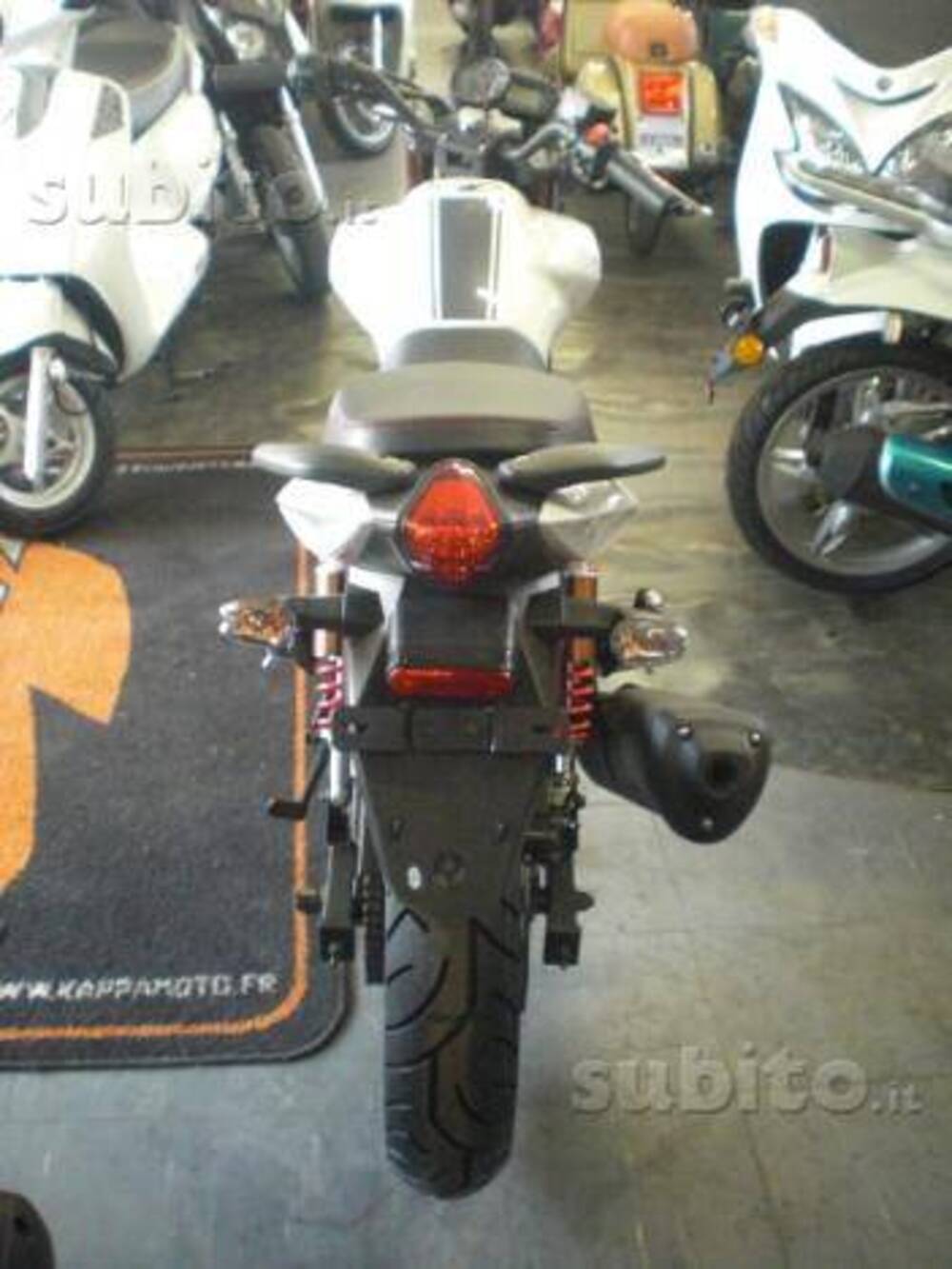 Keeway Motor RKV 125 (2012 - 17) (2)