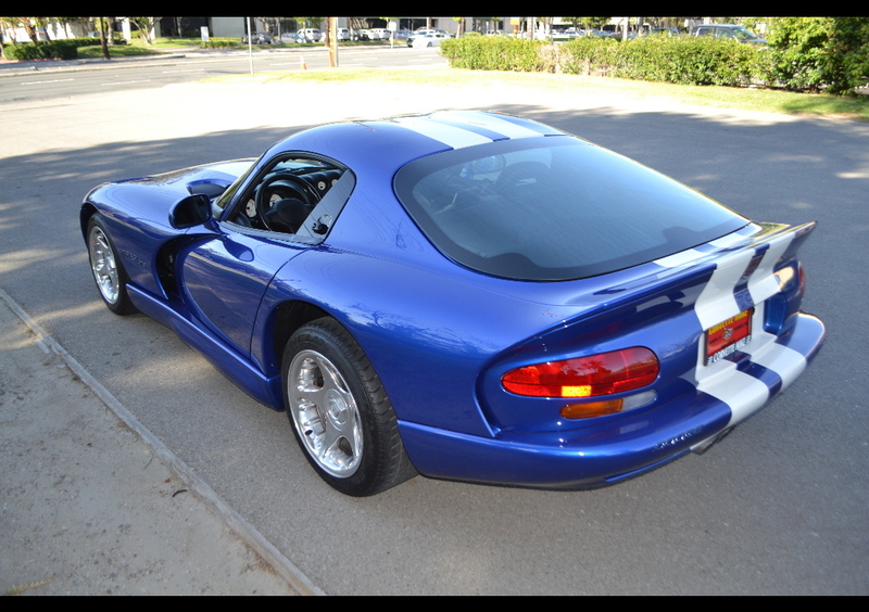 Chrysler Viper Coupé (1997-01) (3)