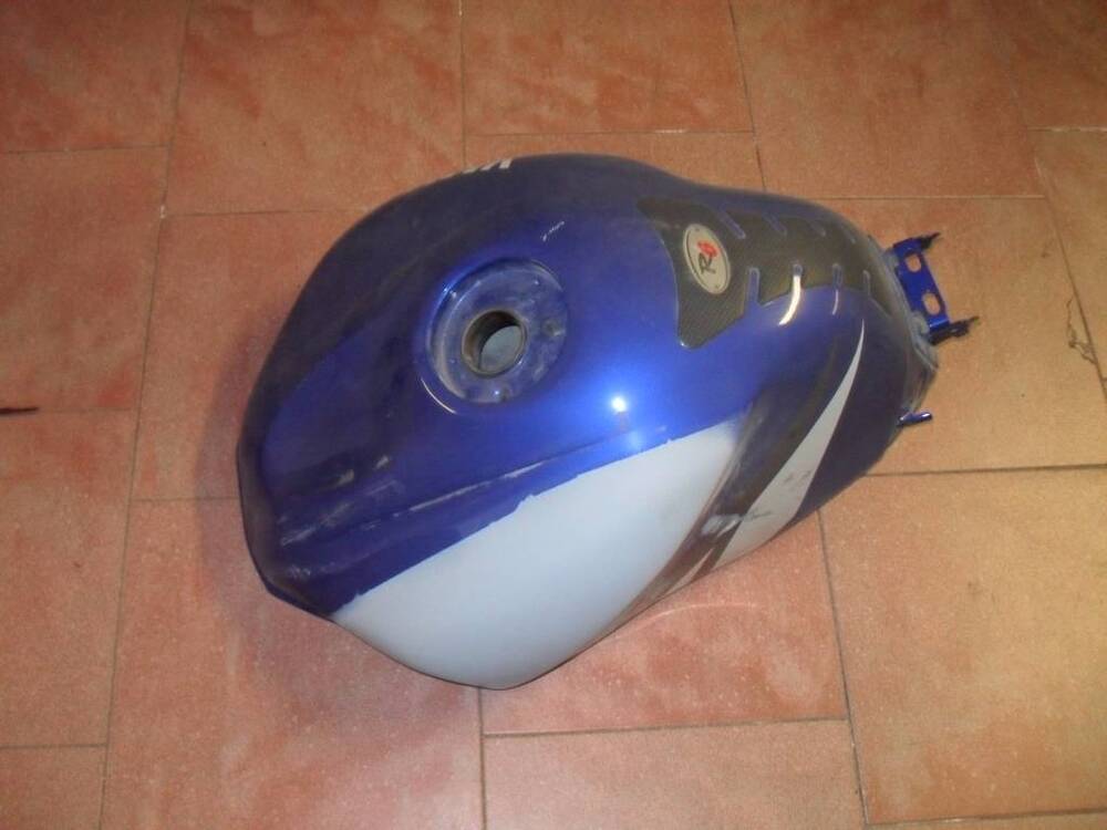 serbatoio yamaha r6 2000 (2)