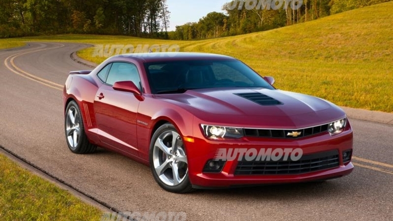 Chevrolet Camaro restyling: dettagli, prezzi e immagini ufficiali