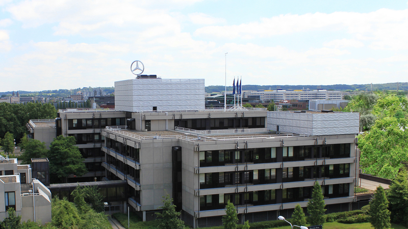 Mercedes: 15 anni di Customer Assistant Center