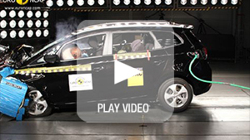 Crash test 2013: cinque stelle per Kia Carens e Qoros 3 Sedan