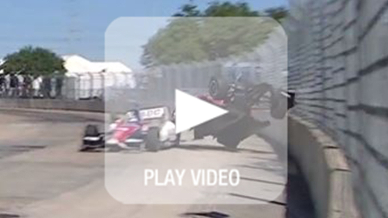 Formula Indy: un incredibile incidente per Franchitti nella gara di Houston