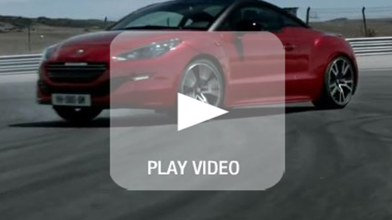 Peugeot RCZ R: eccola in azione tra i cordoli