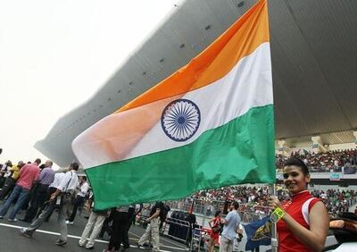 Formula 1 India 2013: Maldonado cerca un volante e Massa sta attento... alla patente!