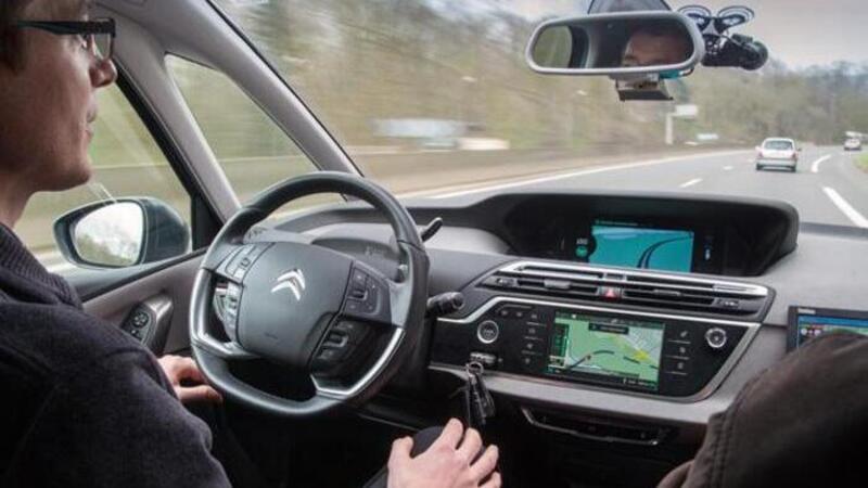 Accordo PSA-Here: mappe HD per i test sulla guida autonoma