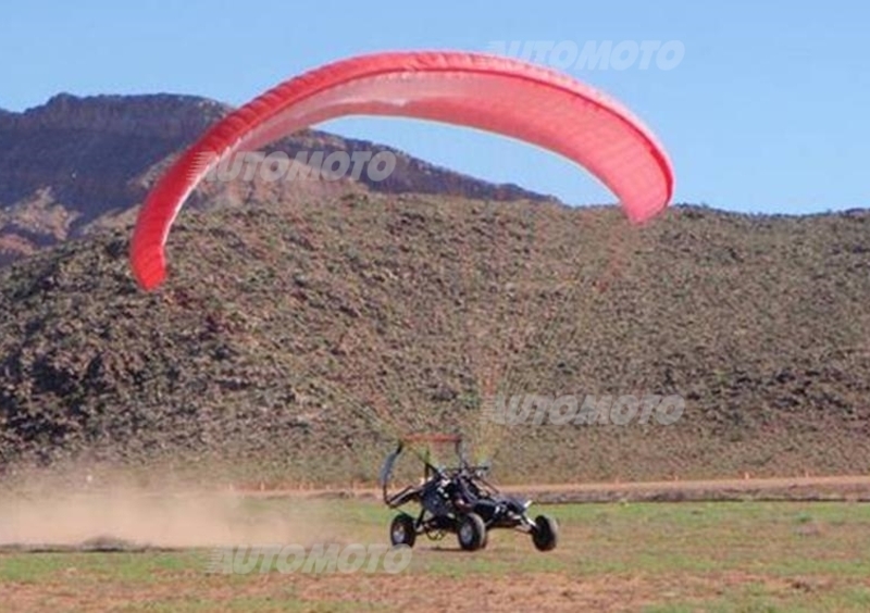 Parajet SkyRunner: il fuoristrada volante esite