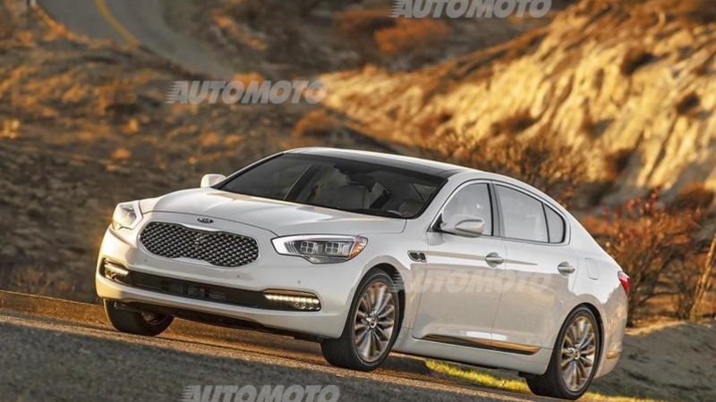 Kia K900: l&#039;ammiraglia extra lusso parla coreano