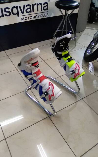 STRUTTURA PER STIVALI RTECH