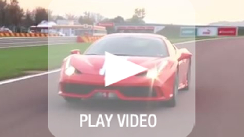 Ferrari 458 Speciale: in azione a Fiorano con un collaudatore del Cavallino