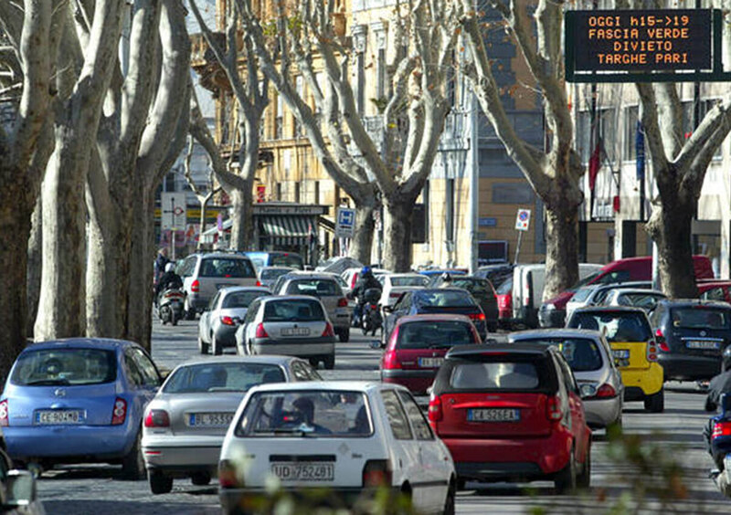 Roma: targhe alterne marted&igrave; 10 e mercoled&igrave; 11 dicembre