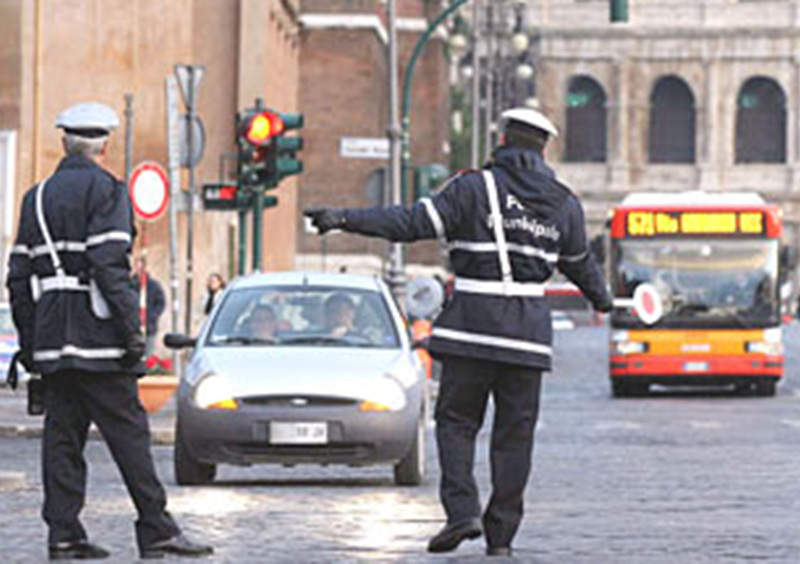 Roma: oggi stop ai veicoli pi&ugrave; inquinanti all&#039;interno della Fascia Verde