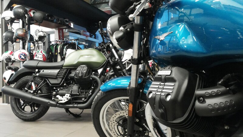 Roby&#039;s garage, 33 anni di passione Guzzi