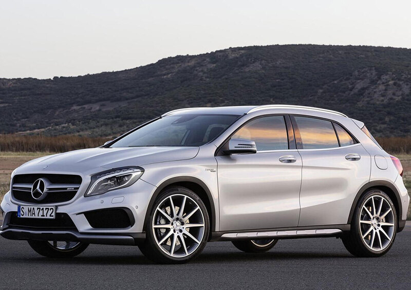 Mercedes-Benz GLA 45 AMG: foto e informazioni ufficiali