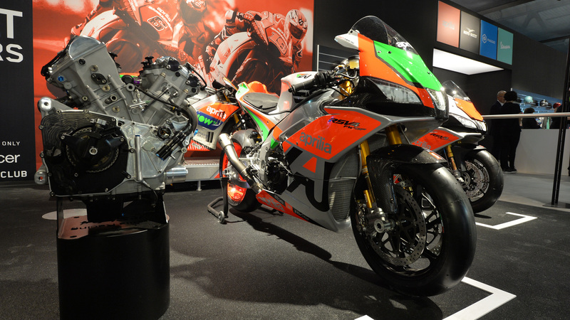 Aprilia RSV4 Factory Works GP, la MotoGP per (quasi) tutti