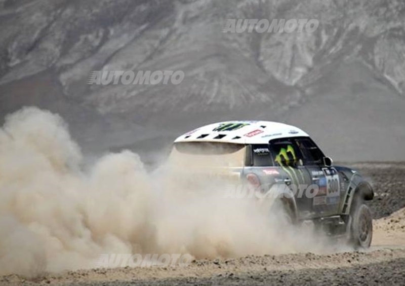 Dakar 2014, tappa 10. Vince Nasser Al-Attiyah (Mini). Peterhansel a un passo dal comando!