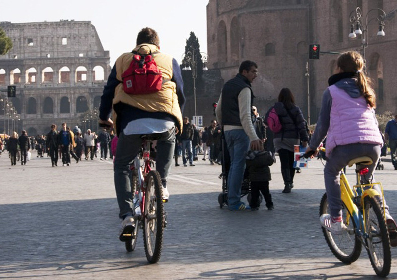 Roma: blocco del traffico domenica 16 marzo