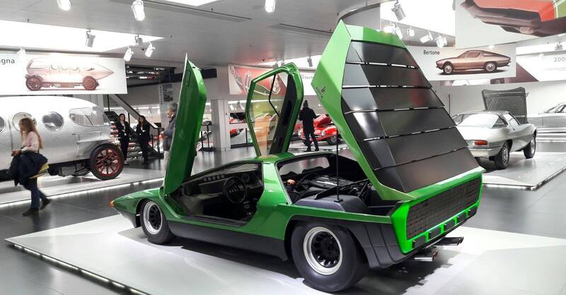 La Carabo concept di Gandini si ispira ad un coleottero