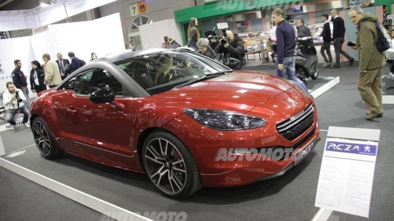 Motor Bike Expo. Peugeot: RCZ R, il leone alza la criniera!