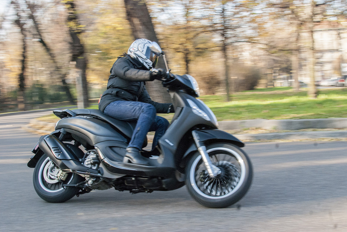 Beverly 125 Piaggio 300 Ie Beverly Police Beverly 300 Ie