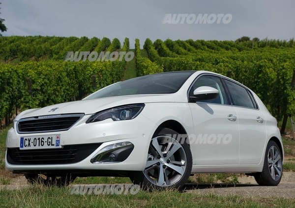 Nuova Peugeot 308: eletta Auto dell'Anno 2014