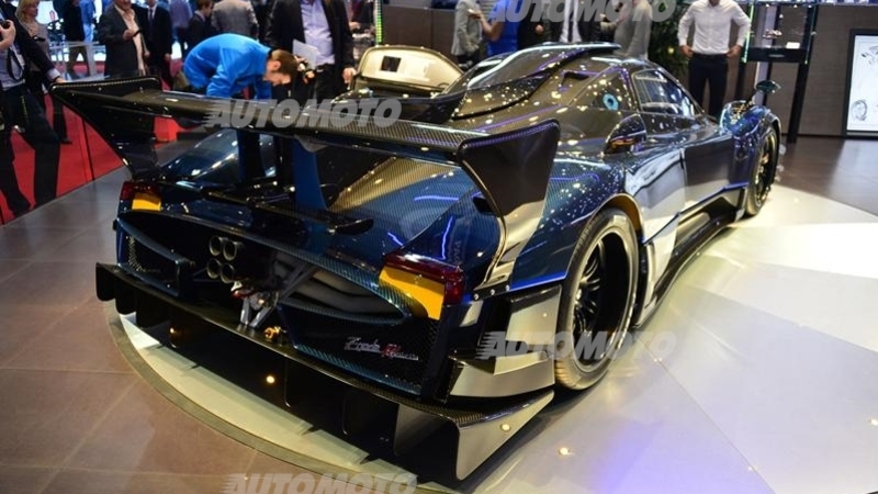 Pagani al Salone di Ginevra 2014