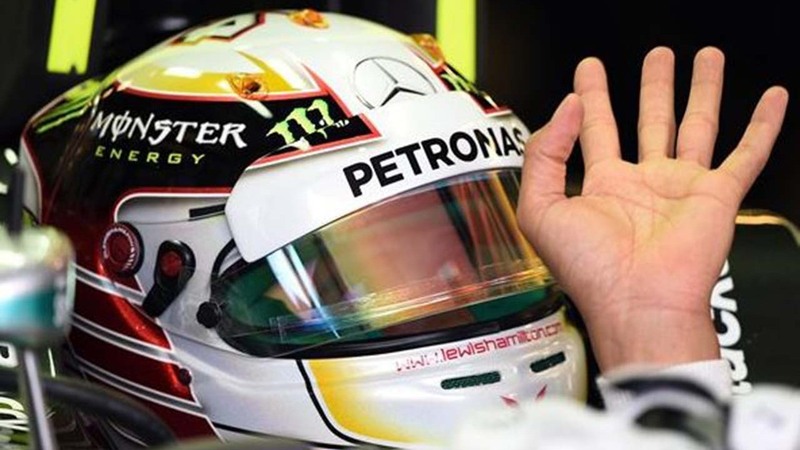 Formula 1 Malesia 2014: Hamilton domina le qualifiche del GP di Sepang