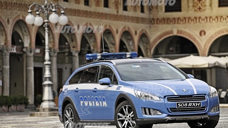 Peugeot: una 508 RXH a disposizione della Polizia Stradale