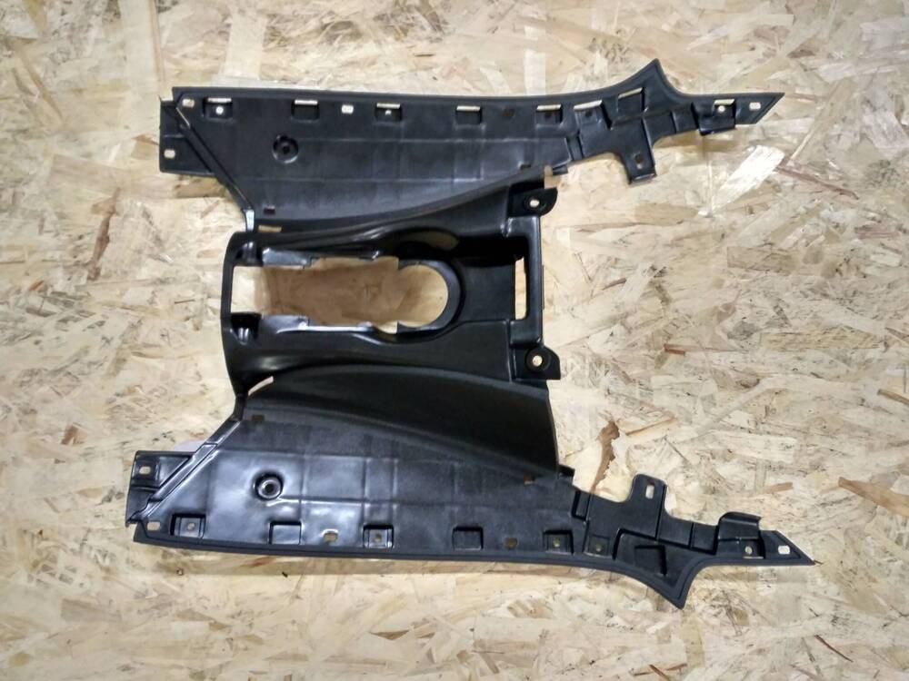 PIANALE POGGIAPIEDI Aprilia Leonardo (AP8149635)