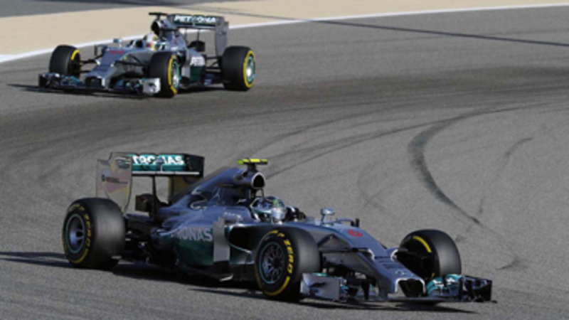 Formula 1 Bahrain 2014: Rosberg strappa la pole position nelle qualifiche