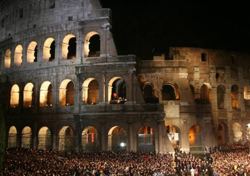 Roma: Fori Imperiali chiusi al traffico venerd&igrave; 18. Deviazioni per 12 linee Atac