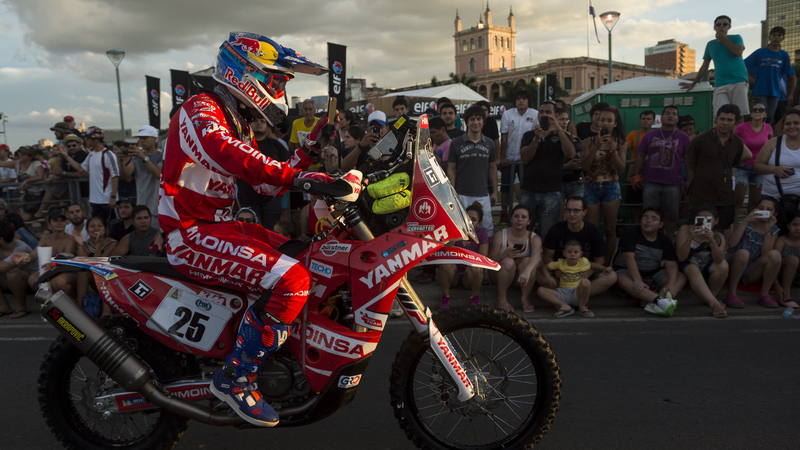 Dakar 2017: Live Day 1. Vincono Al-Attiyah e De Soultrait