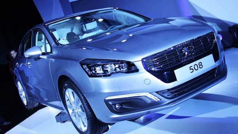 Peugeot 508 restyling: nuovi motori e look in salsa led