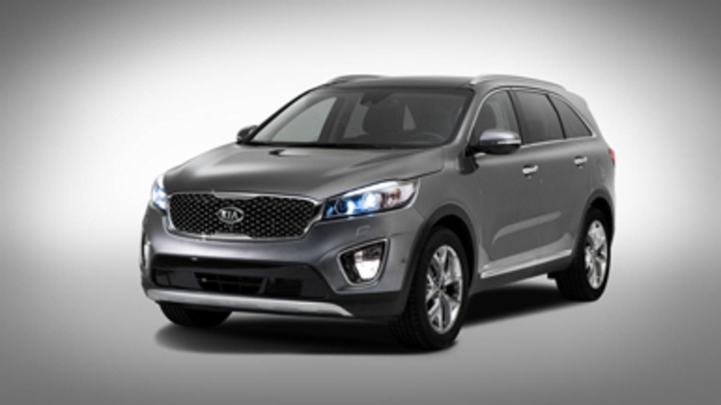 Nuova Kia Sorento: prime immagini della versione 2015