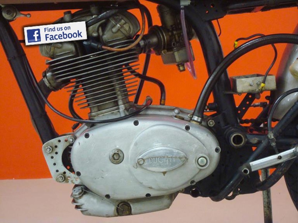 Ducati 250 COMPETIZIONE (16)