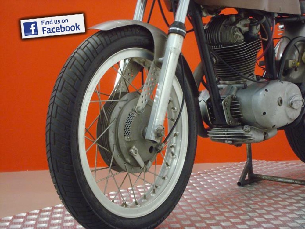 Ducati 250 COMPETIZIONE (15)
