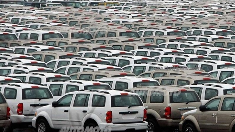 Mercato Auto Italia: ad agosto niente sorprese (- 0,2 %)