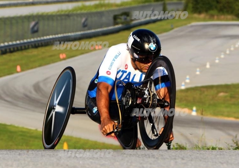 Alex Zanardi, arriva la terza medaglia: &egrave; argento ai Mondiali di Paraciclismo