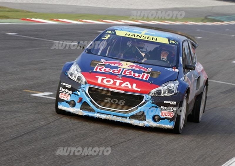 World RX. Franciacorta cruciale. Vince Hansen (Peugeot 208 WRX), Solberg &egrave; Mondiale.