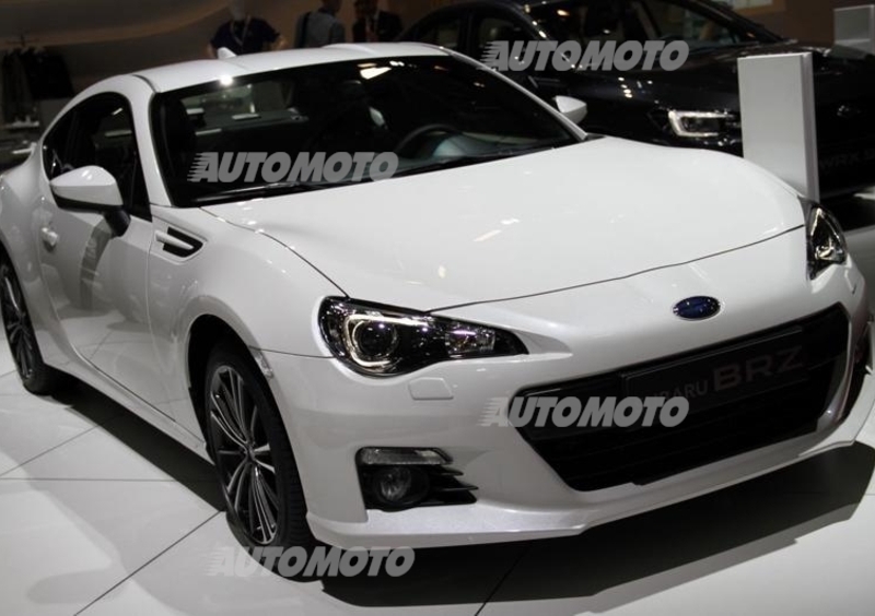 Subaru al Salone di Parigi 2014