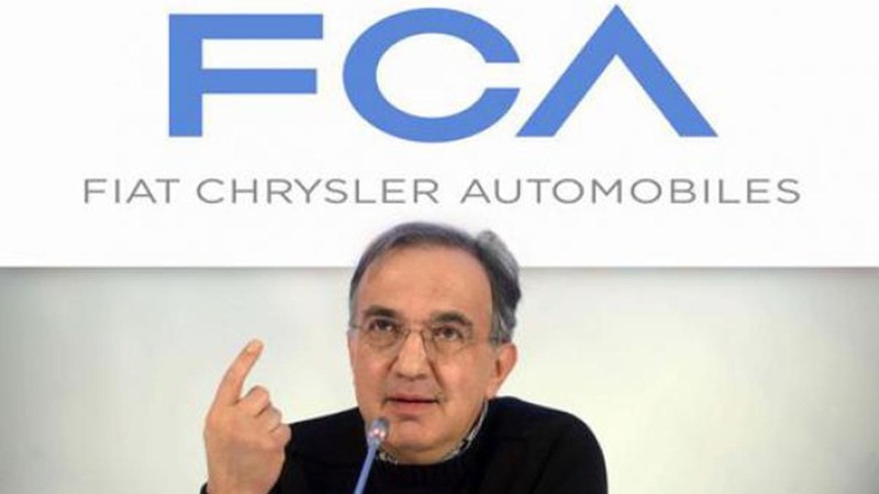 Marchionne non molla: &laquo;Fusione FCA-GM va fatta!&raquo;