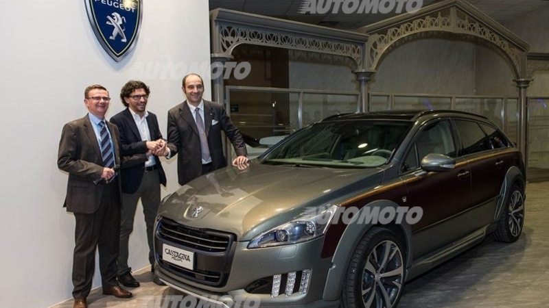 Peugeot 508 RXH Castagna donata al Museo de l&rsquo;Aventure Peugeot di Sochaux