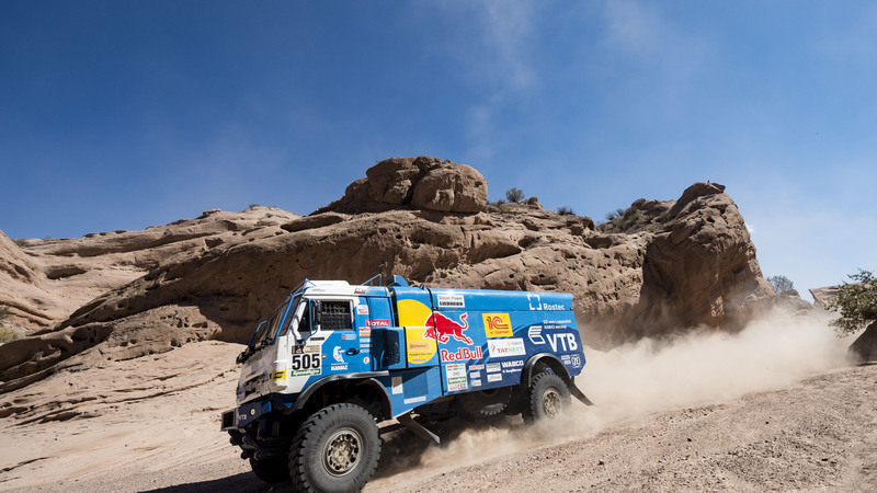 Dakar 2017, Tappa 10: vincono Barreda (Honda) e Peterhansel (Peugeot), ma &egrave; &rdquo;Strage&rdquo;!