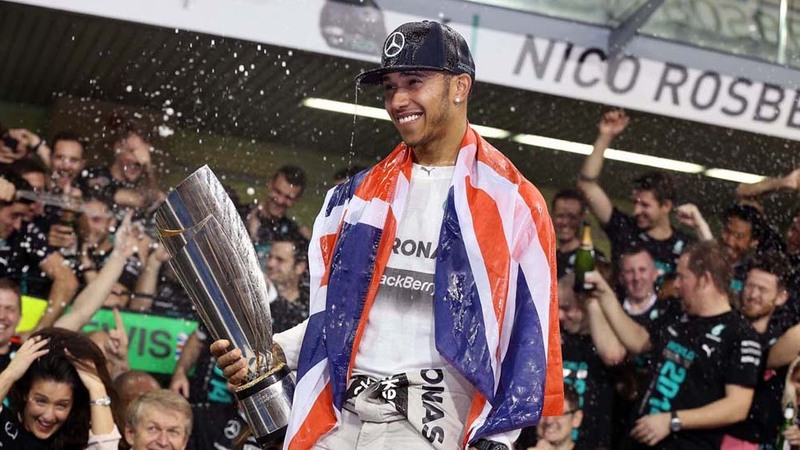 F1 Abu Dhabi 2014: Hamilton vince, &egrave; Campione del Mondo. Disfatta Rosberg