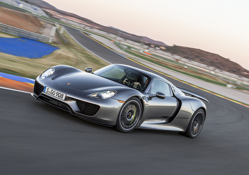 Porsche 918 Spyder: richiamati 205 esemplari per un problema al telaio